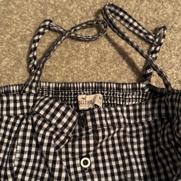Hollister Black and White Checkered Two-Piece Skirt Set - Picture 7 of 10